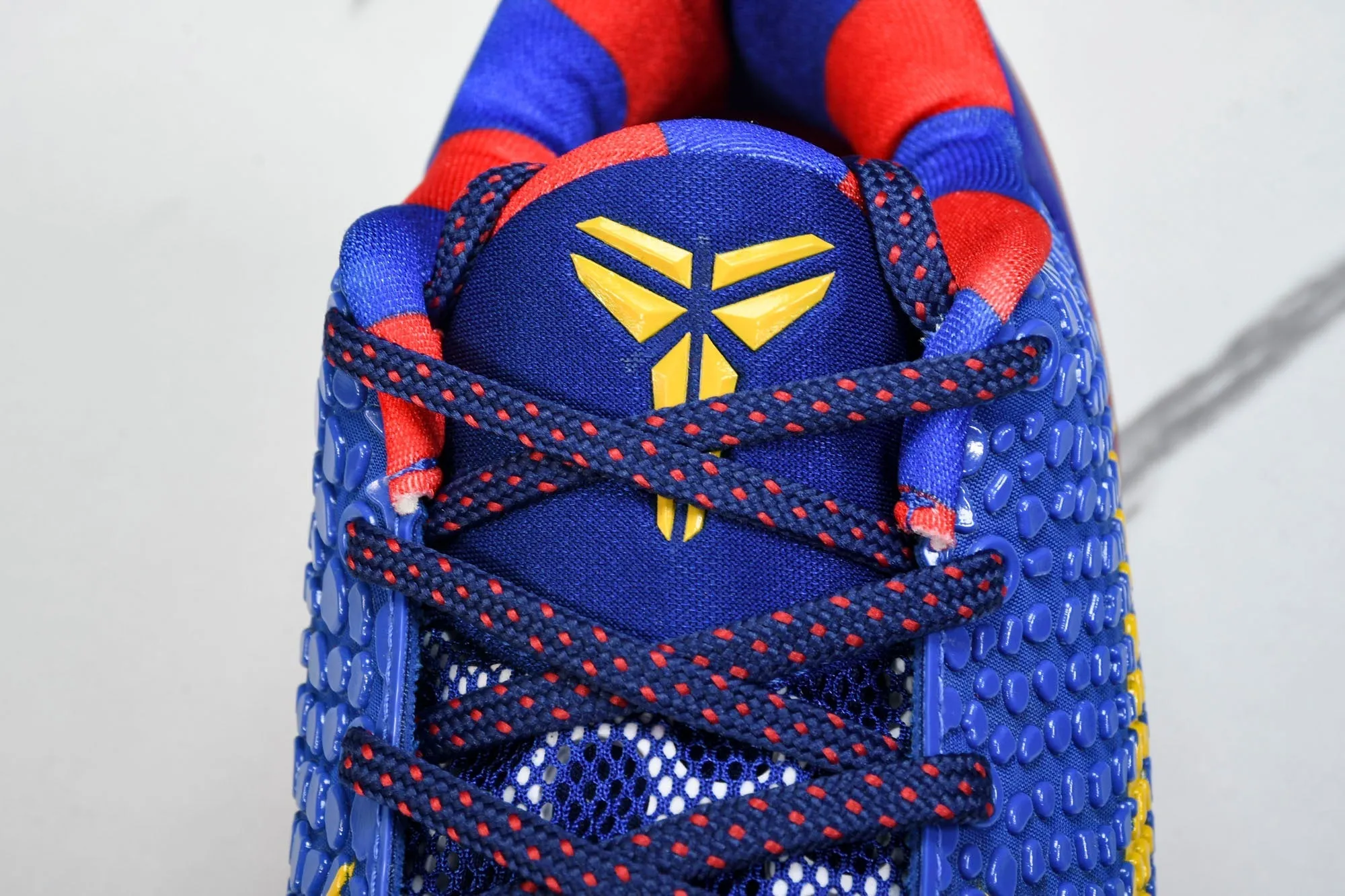 Kobe 6 'FC Barcelona Home'